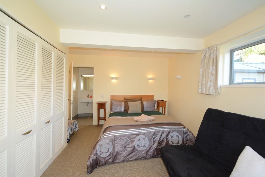 Sleep On The Steepest Street In The World! Bed & Breakfast Dunedin Eksteriør bilde