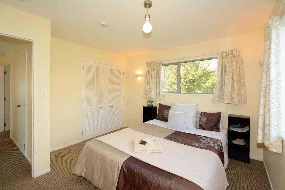 Sleep On The Steepest Street In The World! Bed & Breakfast Dunedin Eksteriør bilde
